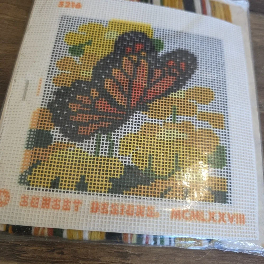Jiffy Needlepoint Kit Monarch On Gold Flowers Sunset Designs Unopened New #5216